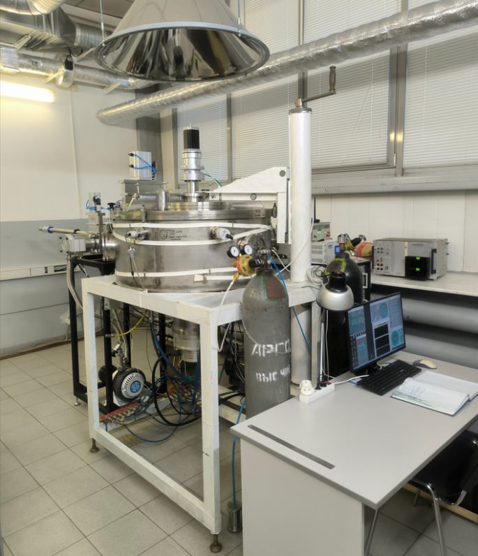 Установки магнетронного и  магнетронно-ионного напыления многослойных структур