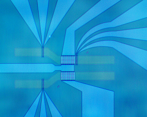 Лазерная литография с использованием лазерного генератора микроизображений mPG101